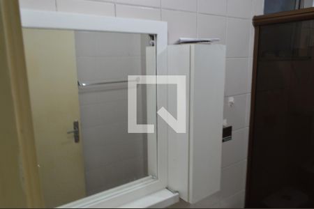 Apartamento à venda com 60m², 2 quartos e 2 vagas Apartamento à venda com 60m², 2 quartos e 2 vagasBanheiro da Suíte