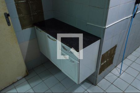 Apartamento à venda com 60m², 2 quartos e 2 vagas Apartamento à venda com 60m², 2 quartos e 2 vagasCozinha