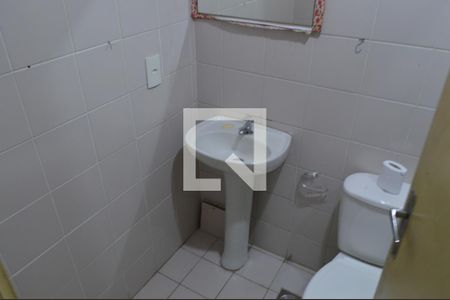 Apartamento à venda com 60m², 2 quartos e 2 vagas Apartamento à venda com 60m², 2 quartos e 2 vagasBanheiro