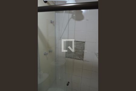 Apartamento à venda com 60m², 2 quartos e 2 vagas Apartamento à venda com 60m², 2 quartos e 2 vagasBanheiro