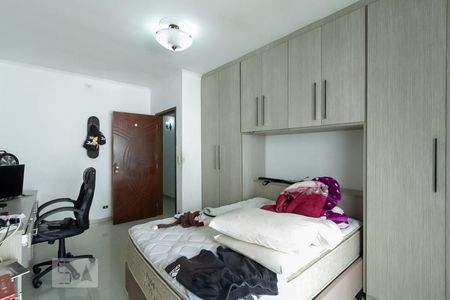 Casa à venda com 280m², 4 quartos e 5 vagas Casa à venda com 280m², 4 quartos e 5 vagasQuarto 2