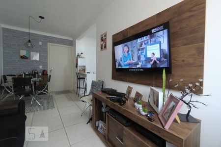 Sala/Cozinha de apartamento à venda com 2 quartos, 56m² em Coronel Aparicio Borges, Porto Alegre