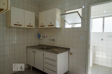 Apartamento para alugar com 74m², 2 quartos e 1 vaga Apartamento para alugar com 74m², 2 quartos e 1 vagaCozinha