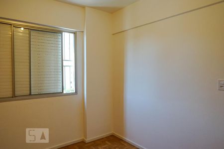 Quarto 1 de apartamento para alugar com 2 quartos, 74m² em Vila Hamburguesa, São Paulo