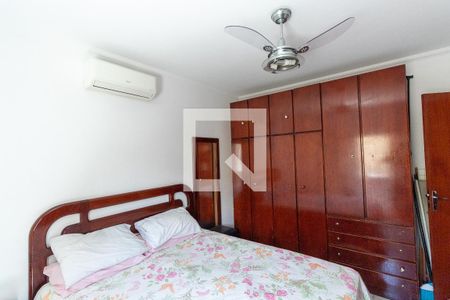 Casa à venda com 274m², 4 quartos e 4 vagasQuarto 3