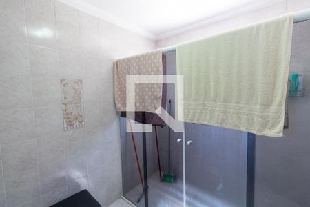 Casa à venda com 274m², 4 quartos e 4 vagasBanheiro 2