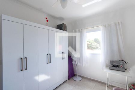 Casa à venda com 274m², 4 quartos e 4 vagasQuarto 2