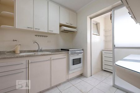 Apartamento à venda com 60m², 2 quartos e 1 vaga Apartamento à venda com 60m², 2 quartos e 1 vagaCozinha