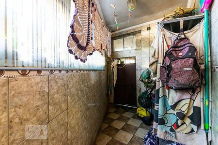 Casa à venda com 100m², 3 quartos e 2 vagas1o. Andar - Área de serviço