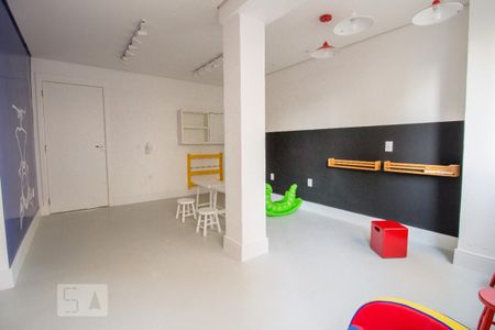 Studio à venda com 33m², 1 quarto e sem vaga Studio à venda com 33m², 1 quarto e sem vagaBrinquedoteca
