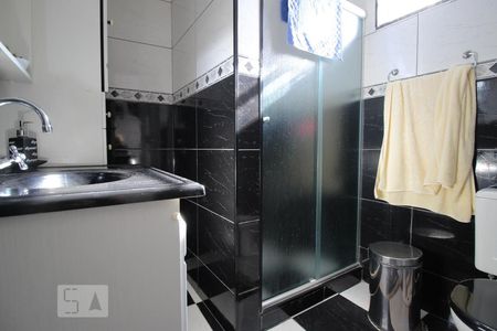 Casa à venda com 70m², 3 quartos e sem vagaBanheiro