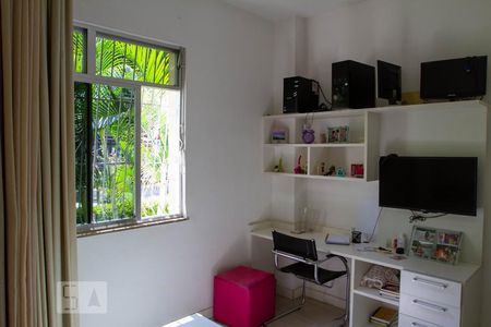Apartamento à venda com 120m², 4 quartos e 1 vagaQuarto 2