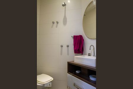 Apartamento à venda com 120m², 4 quartos e 1 vagaBanheiro do Quarto 4 - Suíte