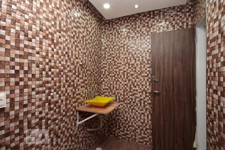 Apartamento à venda com 130m², 3 quartos e sem vagaBanheiro