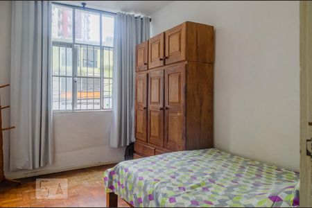 Quarto de apartamento para alugar com 1 quarto, 45m² em Barra, Salvador