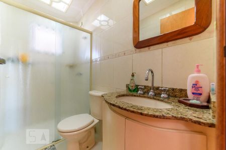 Apartamento à venda com 176m², 4 quartos e 3 vagas Apartamento à venda com 176m², 4 quartos e 3 vagasBanheiro Social