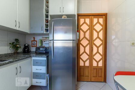 Apartamento à venda com 176m², 4 quartos e 3 vagas Apartamento à venda com 176m², 4 quartos e 3 vagasCozinha