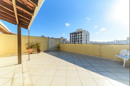 Apartamento à venda com 176m², 4 quartos e 3 vagas Apartamento à venda com 176m², 4 quartos e 3 vagasÁrea Externa