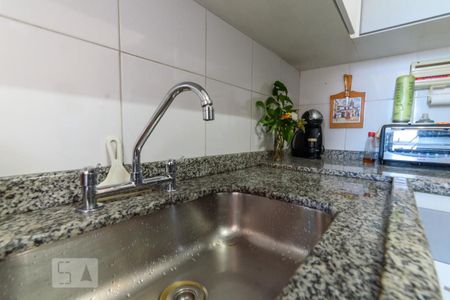 Apartamento à venda com 176m², 4 quartos e 3 vagas Apartamento à venda com 176m², 4 quartos e 3 vagasCozinha - Torneira