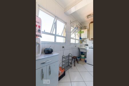 Apartamento à venda com 176m², 4 quartos e 3 vagas Apartamento à venda com 176m², 4 quartos e 3 vagasÁrea de Serviço