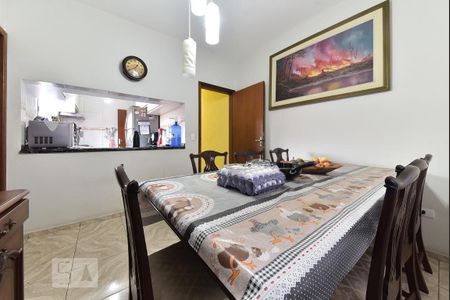 Casa à venda com 400m², 3 quartos e 2 vagas Casa à venda com 400m², 3 quartos e 2 vagasSala de Jantar