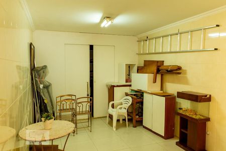 Casa à venda com 250m², 3 quartos e 4 vagas Casa à venda com 250m², 3 quartos e 4 vagasGaragem