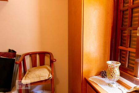 Casa à venda com 250m², 3 quartos e 4 vagas Casa à venda com 250m², 3 quartos e 4 vagasQuarto 2