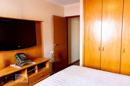 Casa à venda com 250m², 3 quartos e 4 vagas Casa à venda com 250m², 3 quartos e 4 vagasQuarto 1