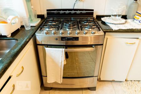 Casa à venda com 250m², 3 quartos e 4 vagas Casa à venda com 250m², 3 quartos e 4 vagasDetalhe cozinha