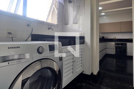 Apartamento à venda com 227m², 3 quartos e 4 vagasÁrea de Serviço