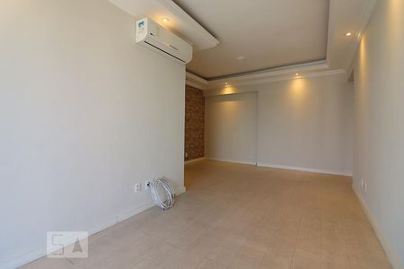 Sala de apartamento à venda com 2 quartos, 80m² em Barra da Tijuca, Rio de Janeiro