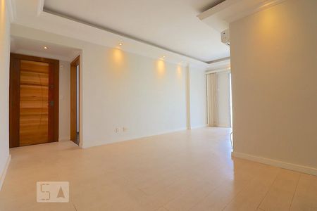 Sala de apartamento à venda com 2 quartos, 80m² em Barra da Tijuca, Rio de Janeiro