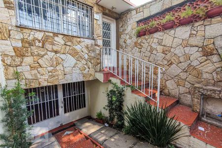 Casa à venda com 96m², 2 quartos e 1 vaga Casa à venda com 96m², 2 quartos e 1 vagaFachada
