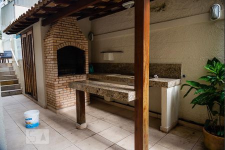 Apartamento à venda com 178m², 2 quartos e 3 vagas Apartamento à venda com 178m², 2 quartos e 3 vagasÁrea comum