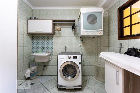 Casa à venda com 180m², 3 quartos e 4 vagas Casa à venda com 180m², 3 quartos e 4 vagasÁrea de Serviço