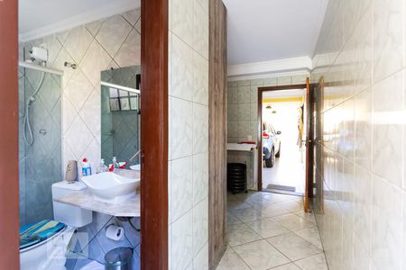 Casa à venda com 180m², 3 quartos e 4 vagas Casa à venda com 180m², 3 quartos e 4 vagasCorredor