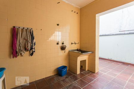 Casa à venda com 580m², 3 quartos e 8 vagas Casa à venda com 580m², 3 quartos e 8 vagasÁrea de Serviço Tanque