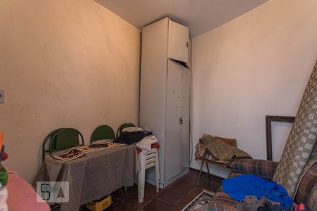 Casa à venda com 580m², 3 quartos e 8 vagas Casa à venda com 580m², 3 quartos e 8 vagasCasa de Funcionários Quarto