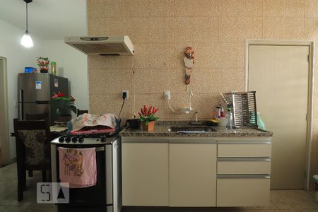 Apartamento à venda com 118m², 2 quartos e sem vagaCozinha