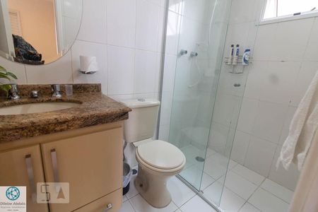 Apartamento à venda com 110m², 3 quartos e 2 vagas Apartamento à venda com 110m², 3 quartos e 2 vagasBanheiro
