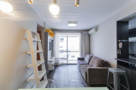 Sala de apartamento para alugar com 2 quartos, 65m² em Passo da Areia, Porto Alegre