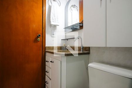 Apartamento à venda com 122m², 2 quartos e 3 vagasBanheiro da Suíte