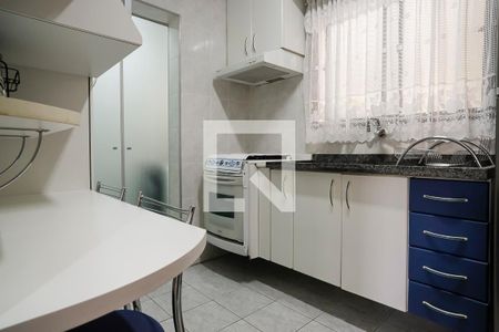 Apartamento à venda com 122m², 2 quartos e 3 vagasCozinha