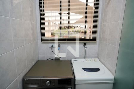 Apartamento à venda com 122m², 2 quartos e 3 vagasv