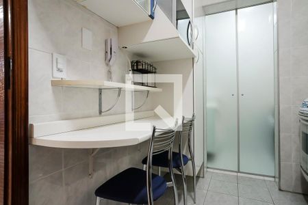 Apartamento à venda com 122m², 2 quartos e 3 vagasCozinha