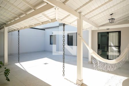 Apartamento à venda com 122m², 2 quartos e 3 vagasVaranda/Quintal