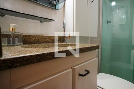 Apartamento à venda com 122m², 2 quartos e 3 vagasBanheiro da Suíte