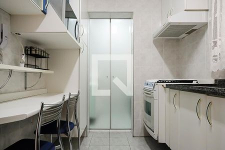 Apartamento à venda com 122m², 2 quartos e 3 vagasCozinha