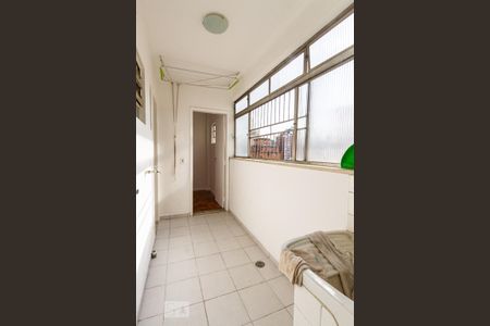 Apartamento à venda com 85m², 2 quartos e 1 vagaÁrea de Serviço