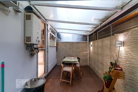 Casa à venda com 236m², 5 quartos e 3 vagasÁrea Externa